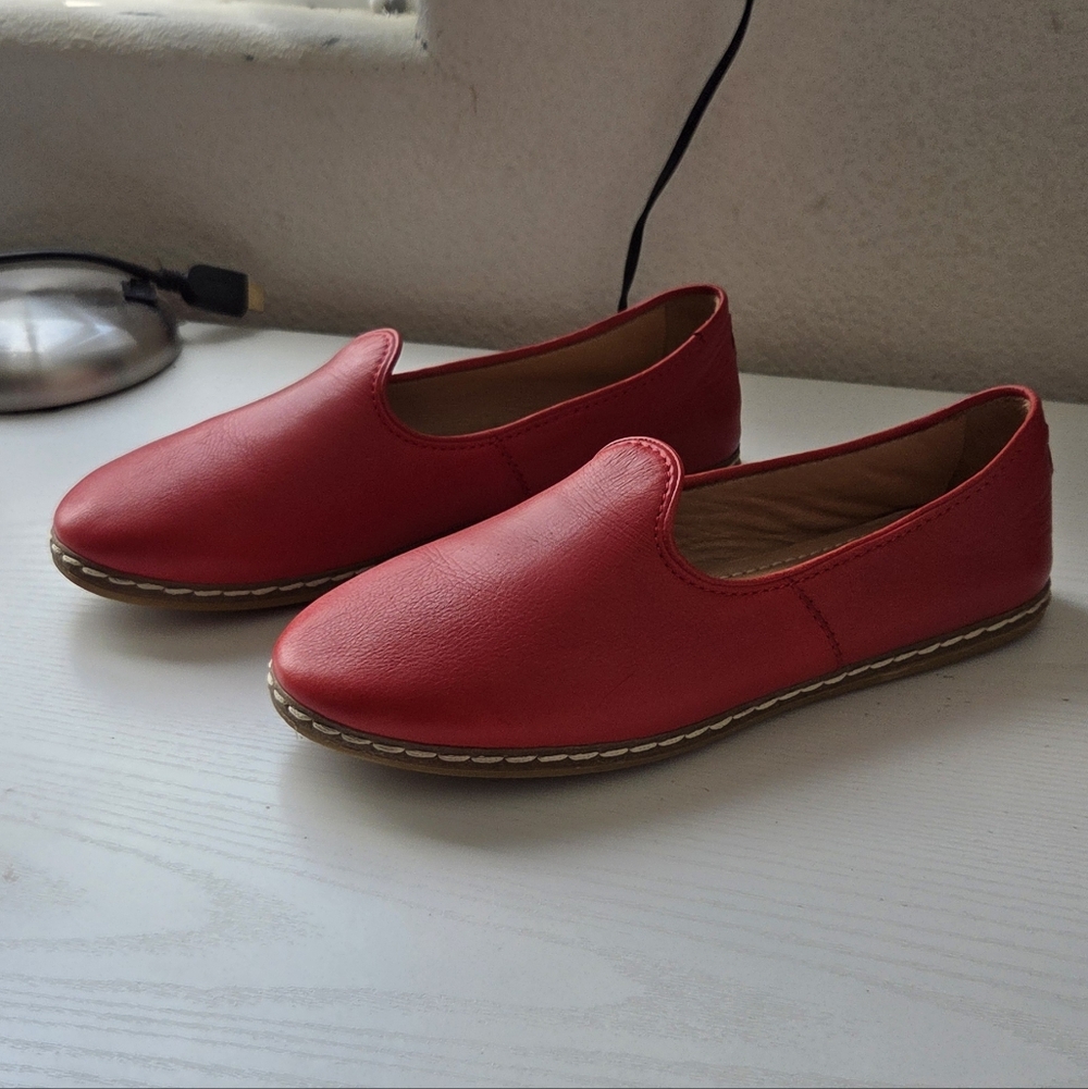 Charix Red Slip On Shoes Excellent Condition - Picture 4 of 15